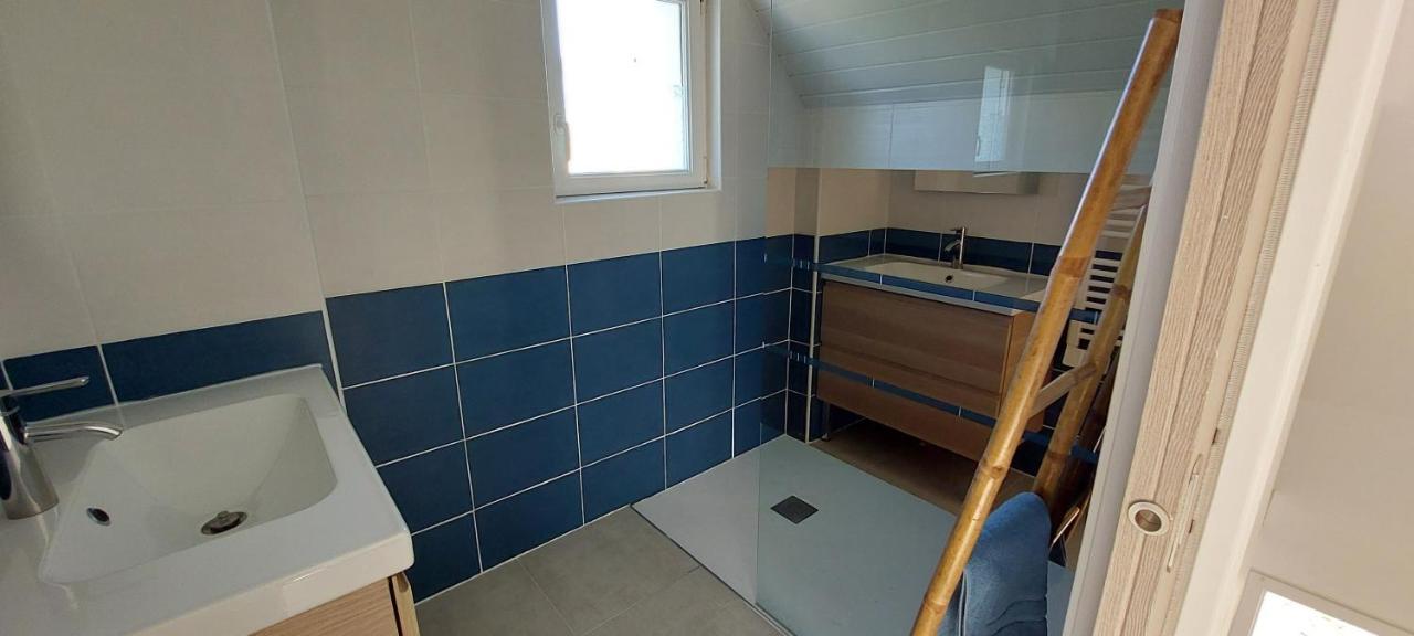 Maison De 4 Pers Avec Jardin Privatif A 1km Lines Et 300m De La De Gavres - Ar Pil Jadur Vakantiehuis