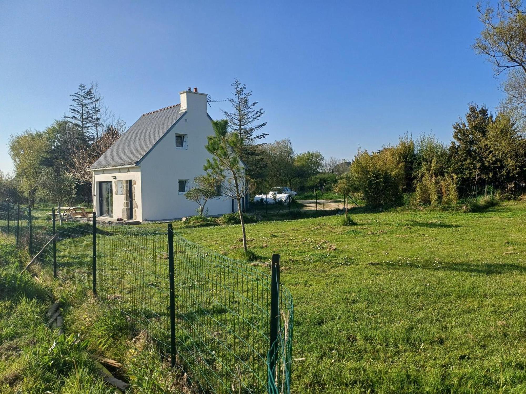 Maison De Vacances: Seaside Retreat With Private Garden * Plouhinec (Morbihan)